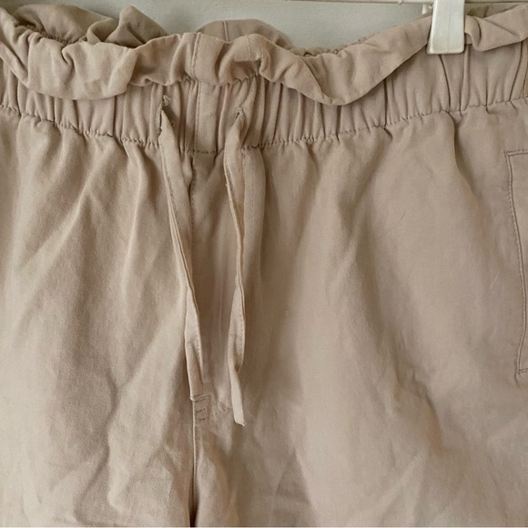 Womance Paperbag Waist Shorts - Picture 3 of 6